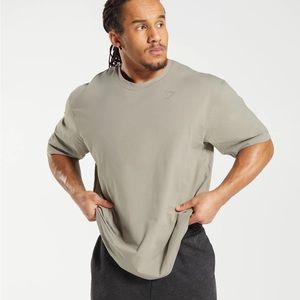 Gymshark Power Washed T-Shirt - Ecru Brown
Medium